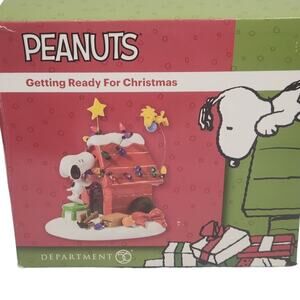NEW! DEPARTMENT 56 PEANUTS GETTING READY FOR CHRISTMAS SNOOPY WOODSTOCK
